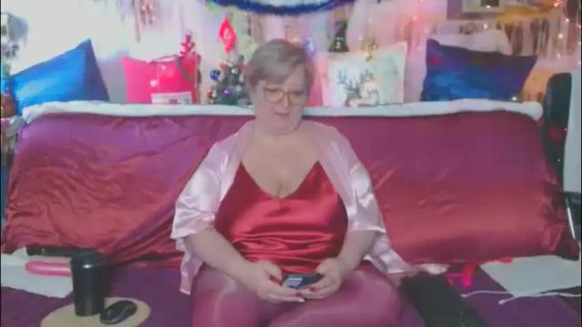 Image 6 of queenpammy Stream on Chaturbate on 28 days ago