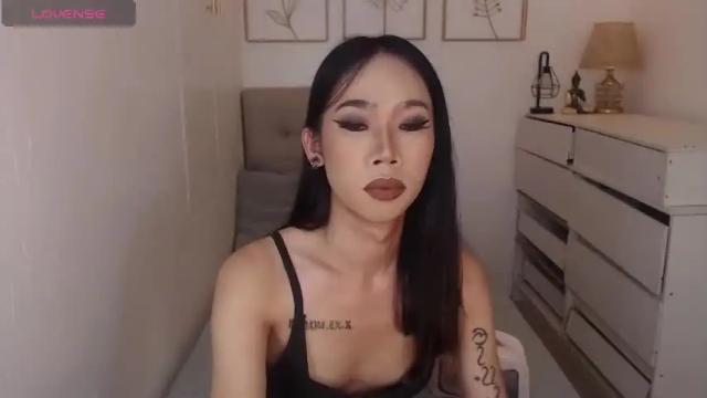 Image 2 of queenpaulaxx Stream on Chaturbate on 16 months ago