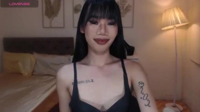 Image 2 of queenpaulaxx Stream on Chaturbate on 15 months ago