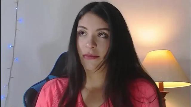 Image 2 of queenpink777 Stream on Chaturbate on 2 months ago