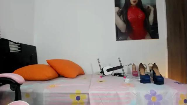 Image 12 of queenramoona_hot Stream on Chaturbate on 1 month ago