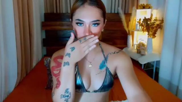 Image 2 of queensassy_allena Stream on Chaturbate on 15 months ago