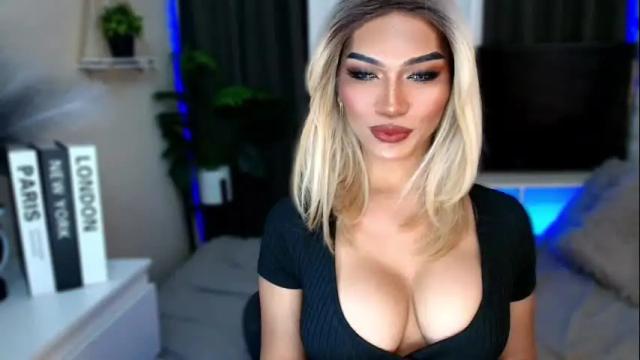 Image 7 of queenslavehunterxxx Stream on Chaturbate on 1 month ago