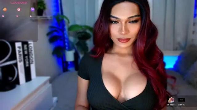 Image 12 of queenslavehunterxxx Stream on Chaturbate on 8 days ago