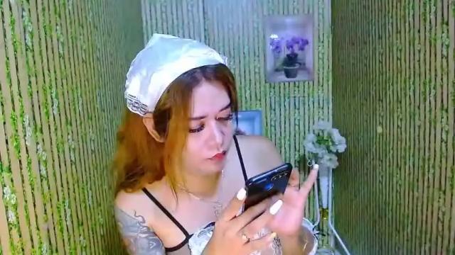 Image 4 of queenstefhanie Stream on Chaturbate on 17 months ago