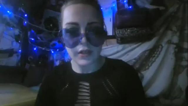 Image 11 of queenstonermami Stream on Chaturbate on 17 months ago