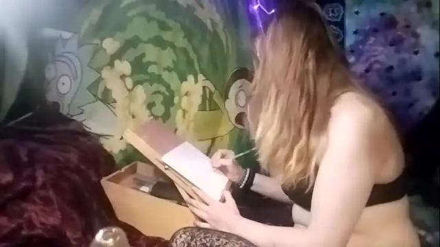 Image 8 of queenstonermami Stream on Chaturbate on 14 months ago