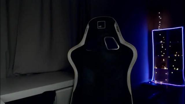 Image 8 of queensy_sins_x Stream on Chaturbate on 2 months ago