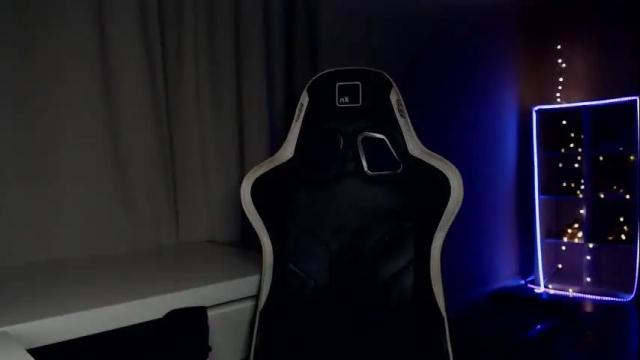 Image 12 of queensy_sins_x Stream on Chaturbate on 2 months ago