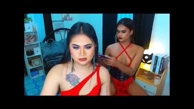 Image 6 of queenunivers Stream on Chaturbate on 11 days ago
