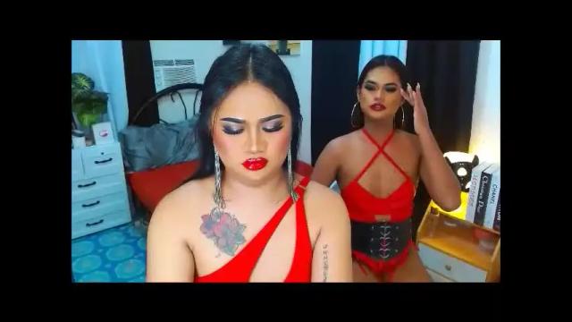 Image 2 of queenunivers Stream on Chaturbate on 4 months ago