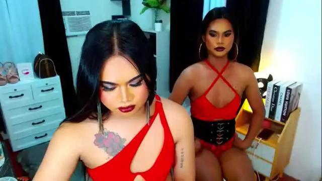 Image 10 of queenunivers Stream on Chaturbate on 4 months ago