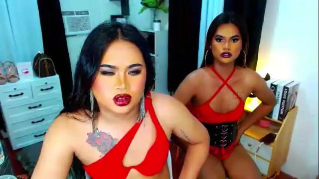 Image 3 of queenunivers Stream on Chaturbate on 4 months ago
