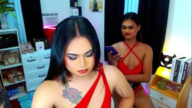 Image 12 of queenunivers Stream on Chaturbate on 4 months ago