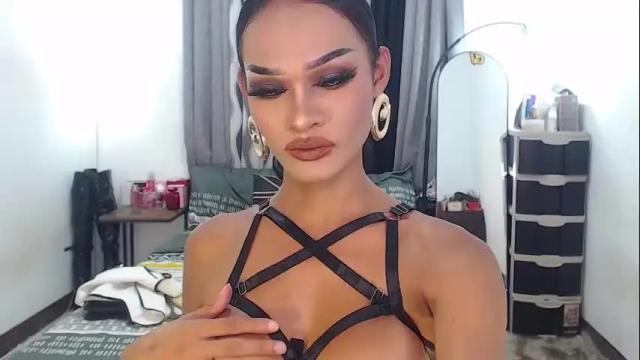 Thumbnail 1, queenvalentinats's Stream at Chaturbate, 1 month ago