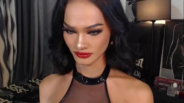 Image 10 of queenvalentinats Stream on Chaturbate on 6 days ago
