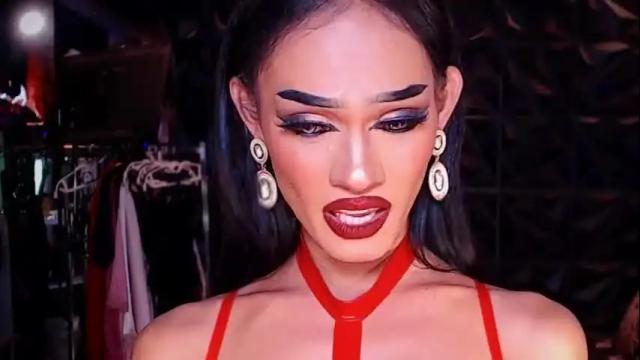 Image 2 of queenvalentinats Stream on Chaturbate on 1 month ago