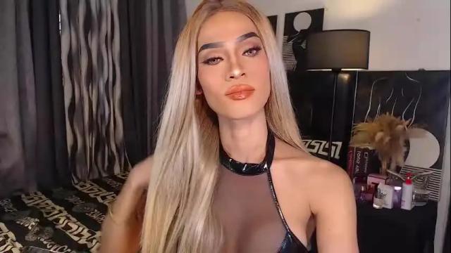Image 10 of queenvalentinats Stream on Chaturbate on 1 month ago