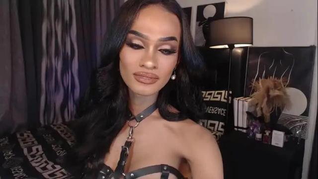 Image 10 of queenvalentinats Stream on Chaturbate on 20 days ago