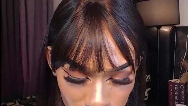 Image 12 of queenvalentinats Stream on Chaturbate on 10 days ago