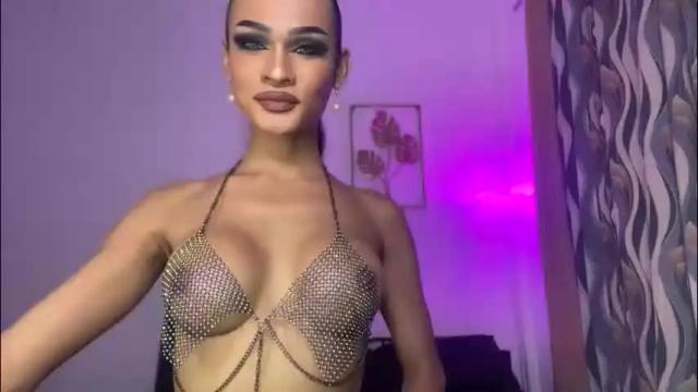 Image 7 of queenvalentinats Stream on Chaturbate on 1 month ago