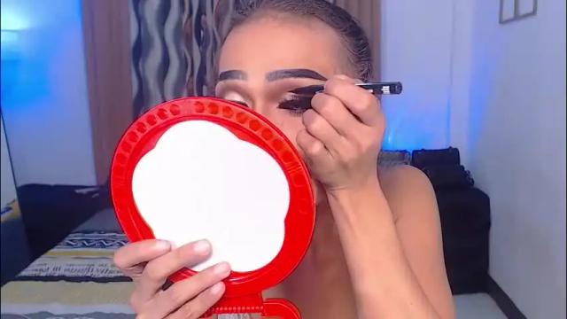 Image 10 of queenvalentinats Stream on Chaturbate on 29 days ago