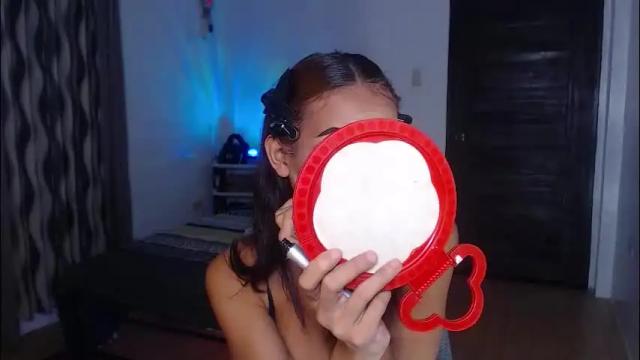 Image 12 of queenvalentinats Stream on Chaturbate on 2 months ago