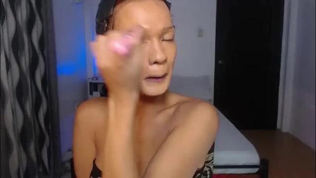 Image 2 of queenvalentinats Stream on Chaturbate on 2 months ago