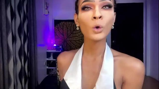 Image 11 of queenvalentinats Stream on Chaturbate on 1 month ago