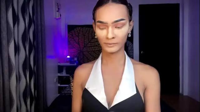 Image 7 of queenvalentinats Stream on Chaturbate on 1 month ago