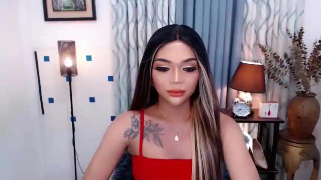 Image 2 of queenyasi_of_love Stream on Chaturbate on 14 months ago