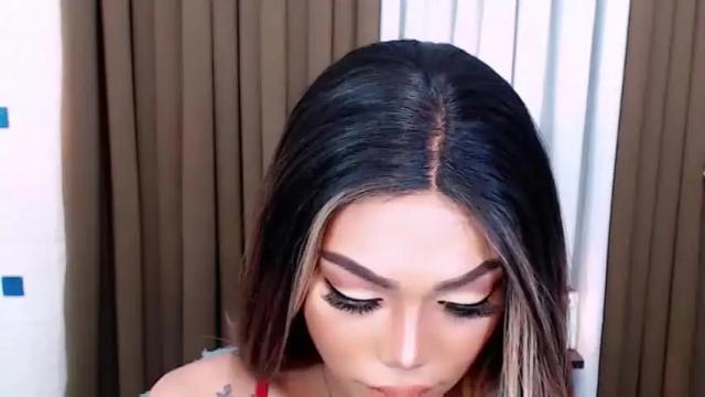 Image 12 of queenyasi_of_love Stream on Chaturbate on 13 months ago