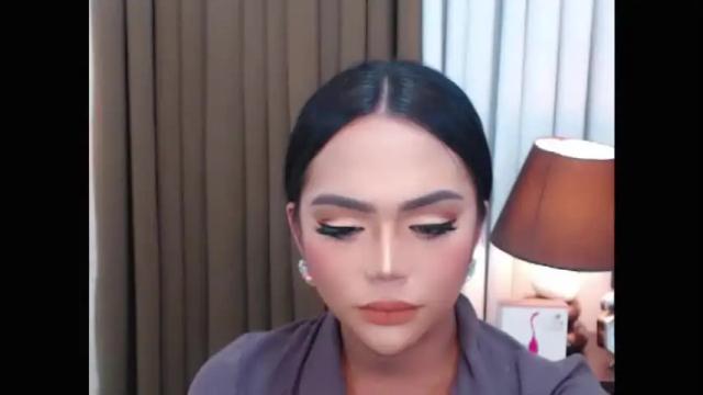 Image 11 of queenyasi_of_love Stream on Chaturbate on 12 months ago