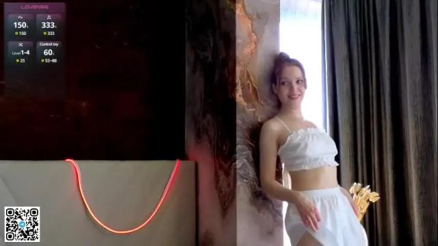 Image 10 of quennaedger Stream on Chaturbate on 1 month ago