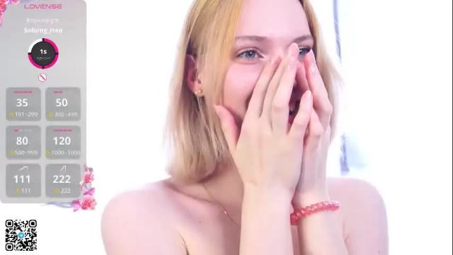 Image 7 of quennaedger Stream on Chaturbate on 29 days ago