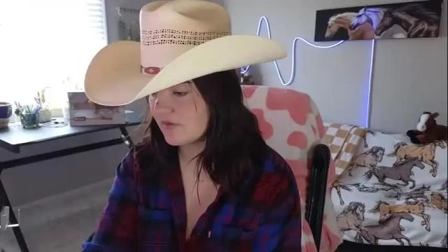 Image 2 of quervoqueen1 Stream on Chaturbate on 1 month ago