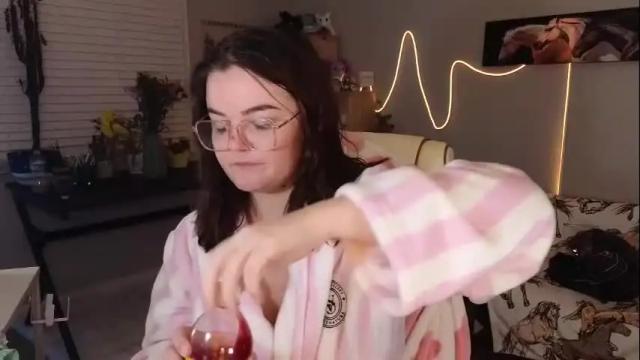Image 2 of quervoqueen1 Stream on Chaturbate on 24 days ago