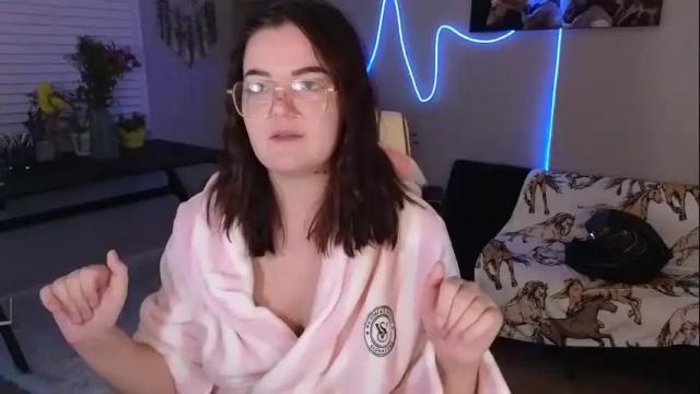 Image 6 of quervoqueen1 Stream on Chaturbate on 24 days ago