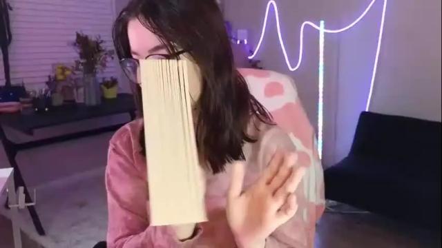 Image 8 of quervoqueen1 Stream on Chaturbate on 12 days ago