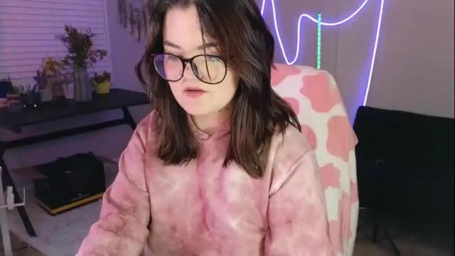 Image 10 of quervoqueen1 Stream on Chaturbate on 7 days ago