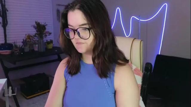 Image 3 of quervoqueen1 Stream on Chaturbate on 5 days ago