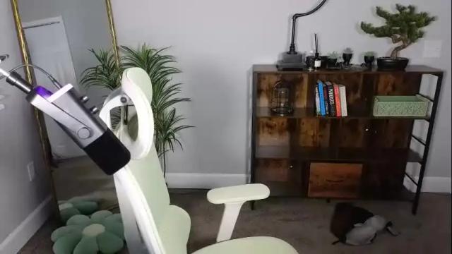 Image 10 of quervoqueen1 Stream on Chaturbate on 1 day ago