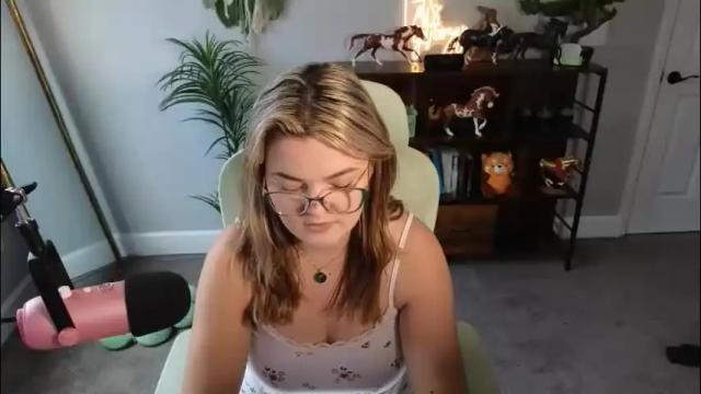 Thumbnail 2, quervoqueen1's Stream at Chaturbate, 1 month ago