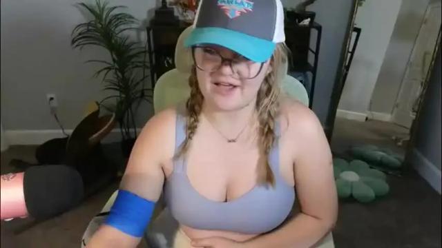 Image 4 of quervoqueen1 Stream on Chaturbate on 1 month ago