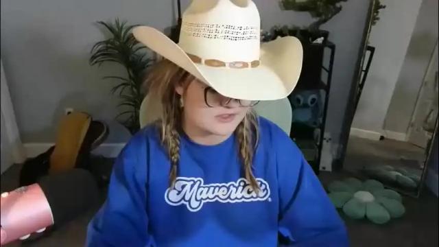 Image 2 of quervoqueen1 Stream on Chaturbate on 1 month ago