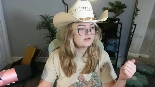 Image 6 of quervoqueen1 Stream on Chaturbate on 1 month ago