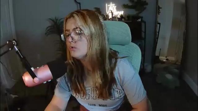 Thumbnail 3, quervoqueen1's Stream at Chaturbate, 7 hours ago