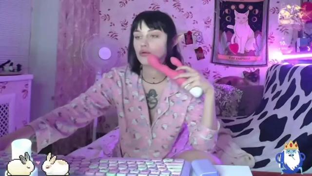 Image 11 of quiarnera Stream on Chaturbate on 18 months ago