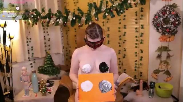 Image 3 of quinnrmonroe Stream on Chaturbate on 1 month ago