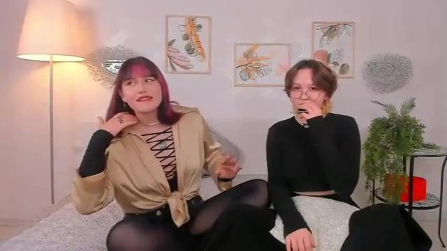 Image 2 of qulyai Stream on Chaturbate on 19 months ago